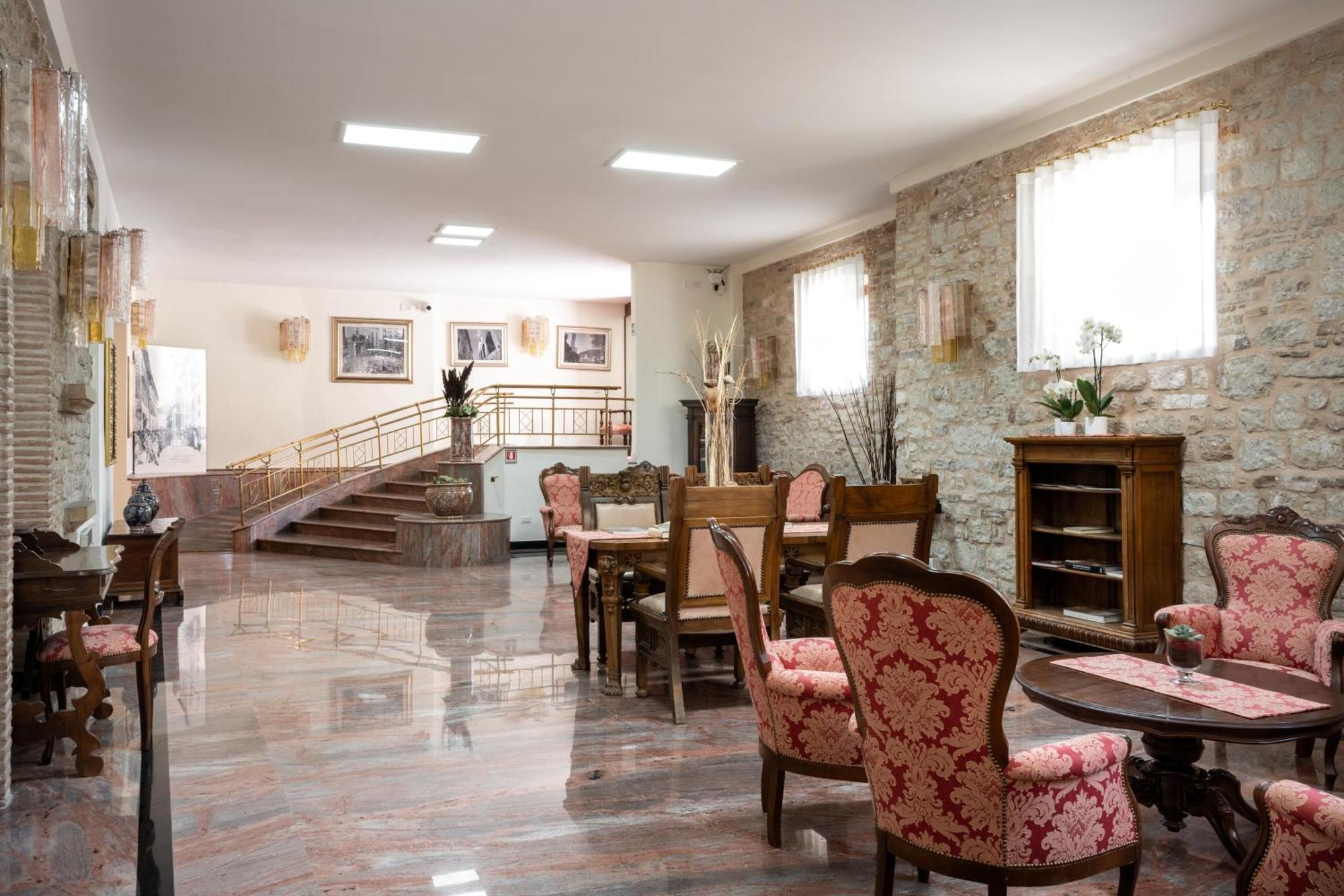 Hotel San Marco Gubbio Esterno foto