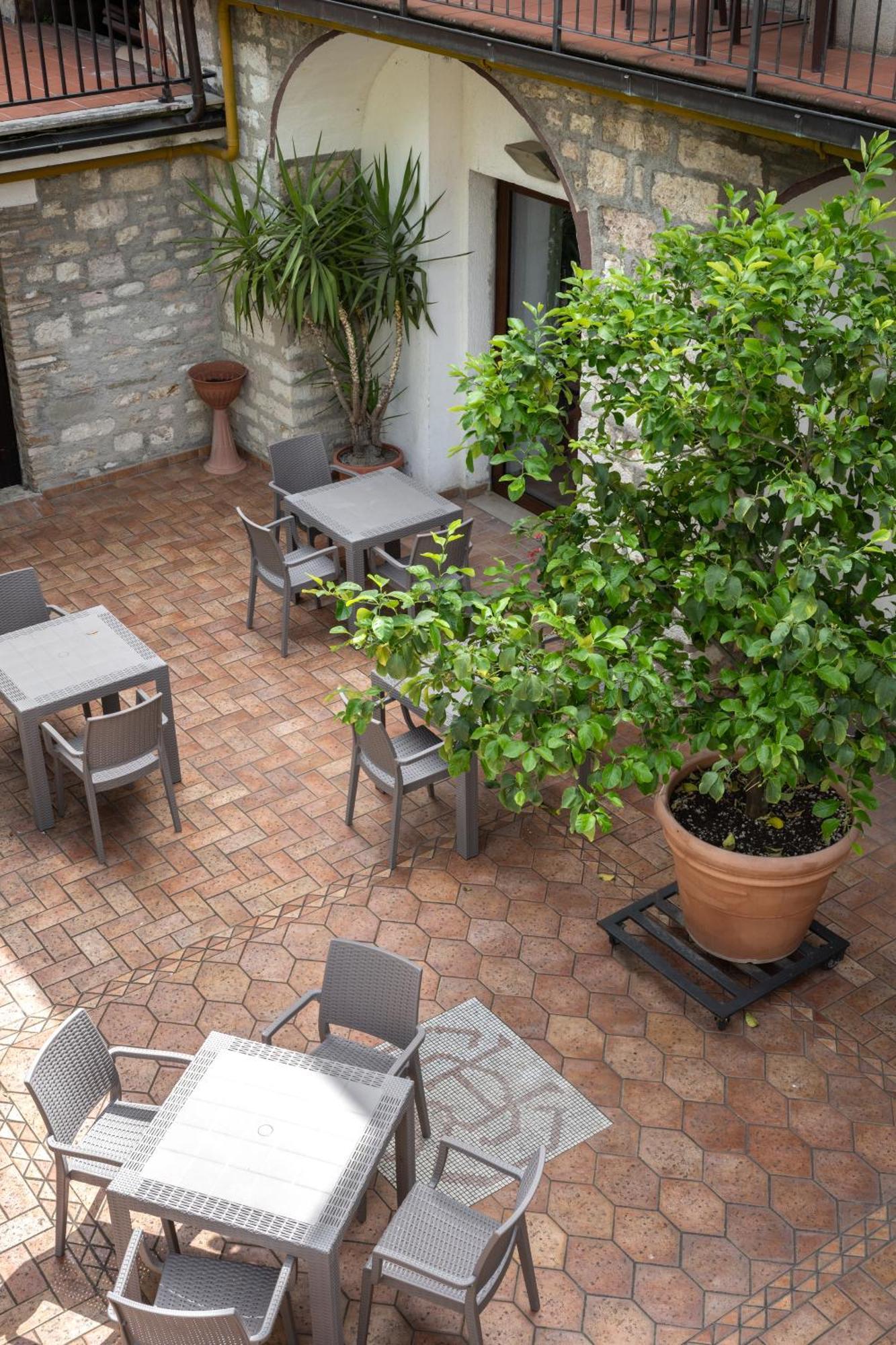 Hotel San Marco Gubbio Esterno foto
