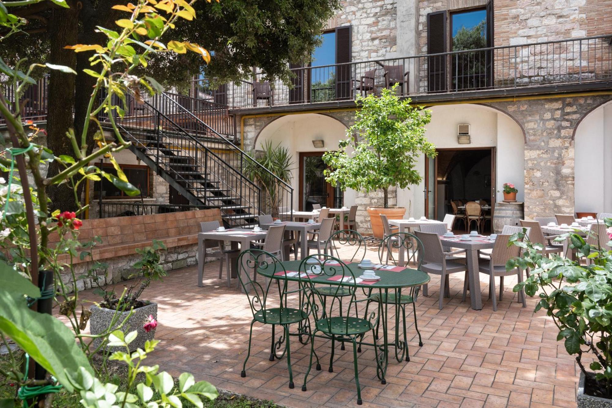 Hotel San Marco Gubbio Esterno foto