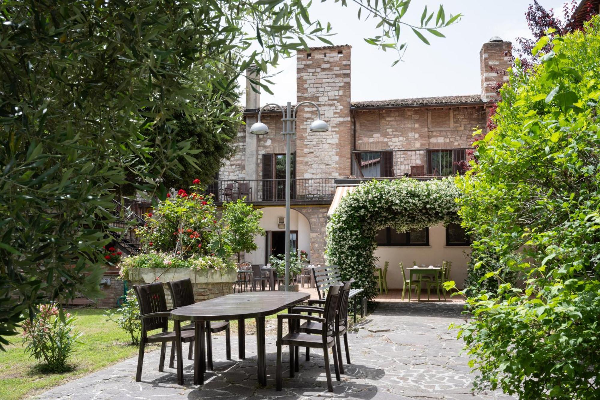 Hotel San Marco Gubbio Esterno foto