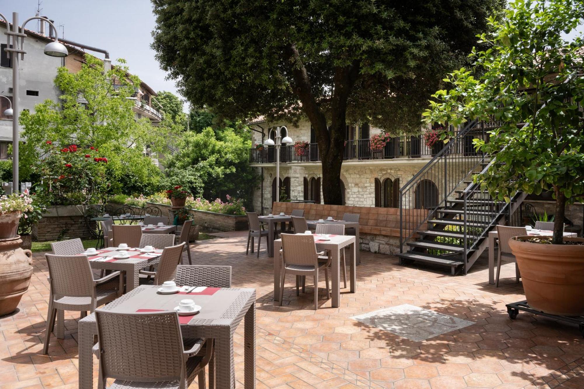 Hotel San Marco Gubbio Esterno foto
