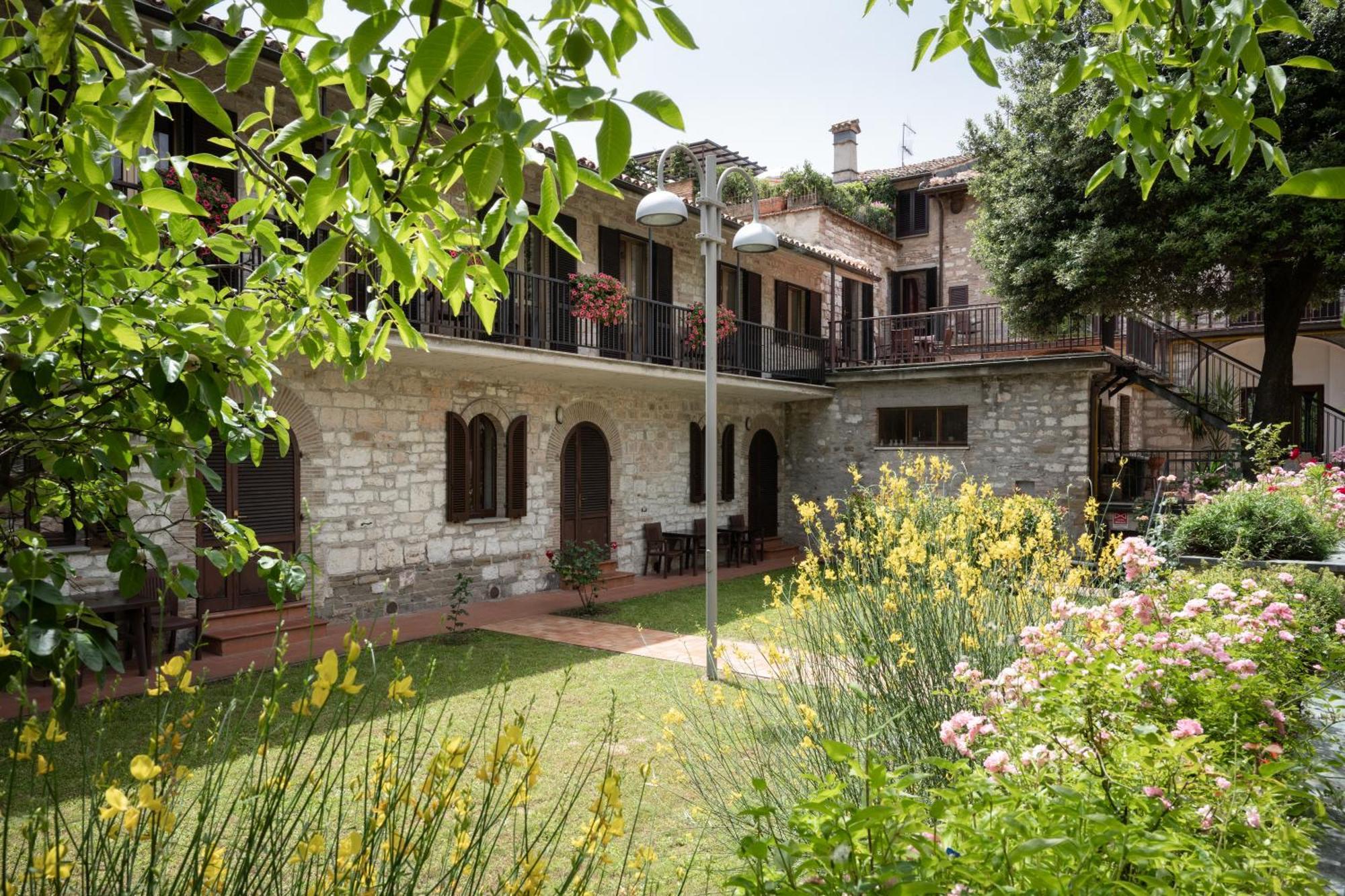 Hotel San Marco Gubbio Esterno foto